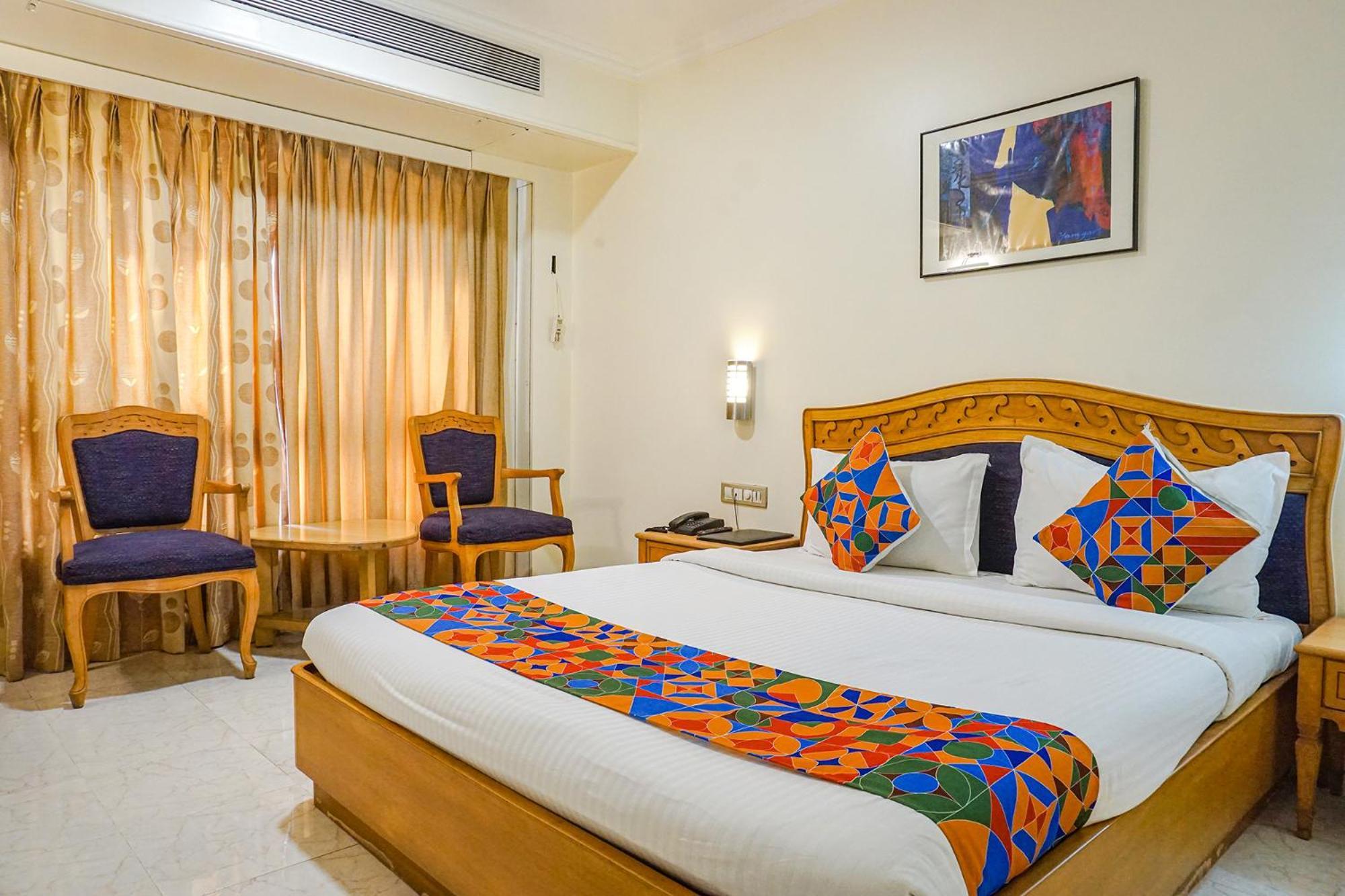 The Ambassador Hotel Pune Exterior photo
