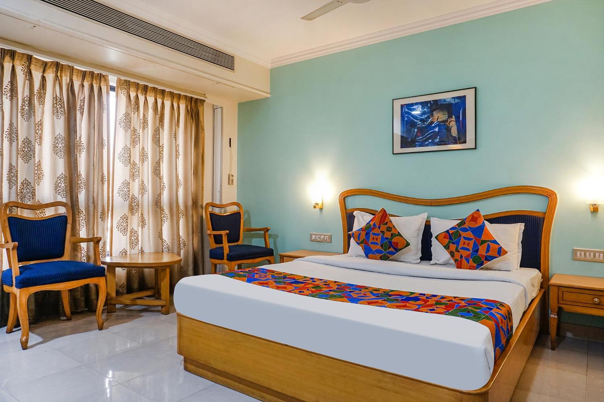 The Ambassador Hotel Pune Exterior photo